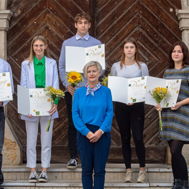 Podžupanja sprejela zlate maturante občine Murska Sobota