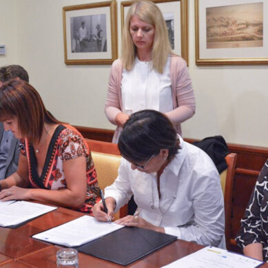 Podpis pogodbe za visokovodni nasip reke Mure