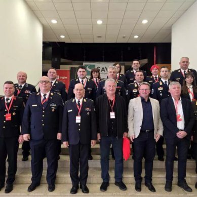 Pomurski gasilski simpozij Eöryjevi dnevi znova združil strokovnjake in gasilce v Radencih